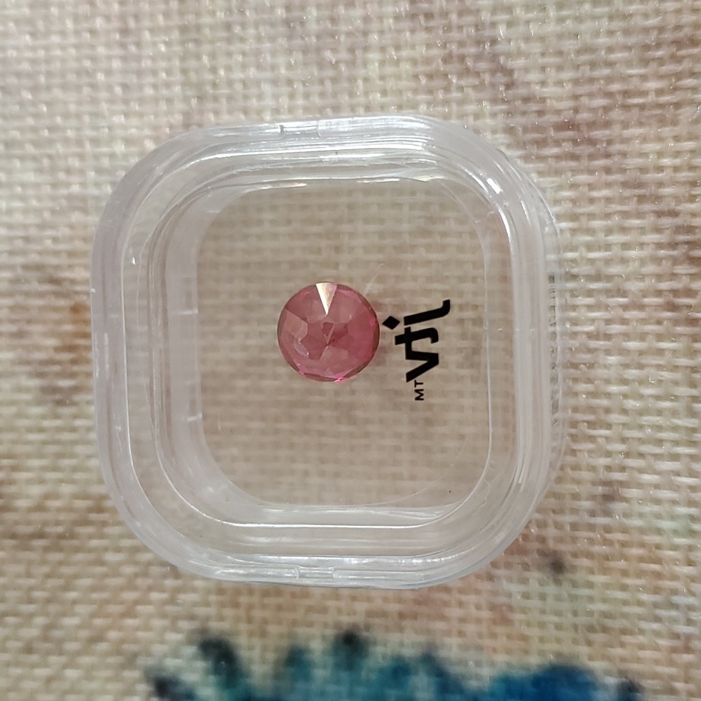Round Brazilian Peony Topaz - Picture 4 of 15